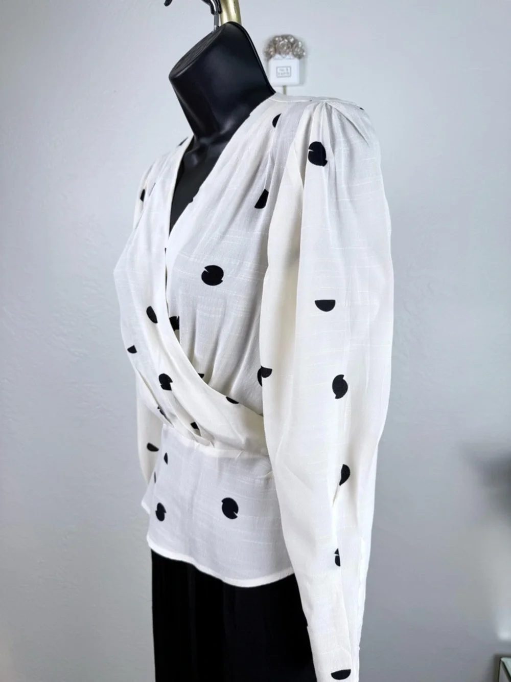 ASTR the Label Abstract Surplice Blouse - Medium Whimsigoth / Office‎ Siren